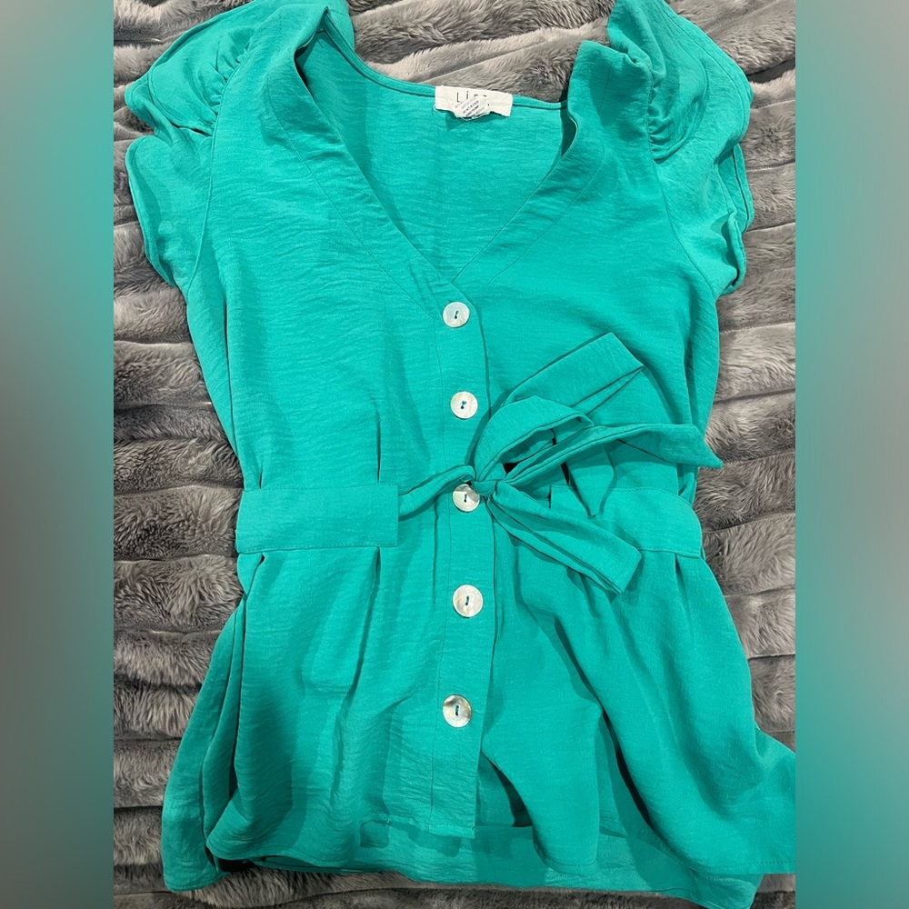 Business casual green blouse